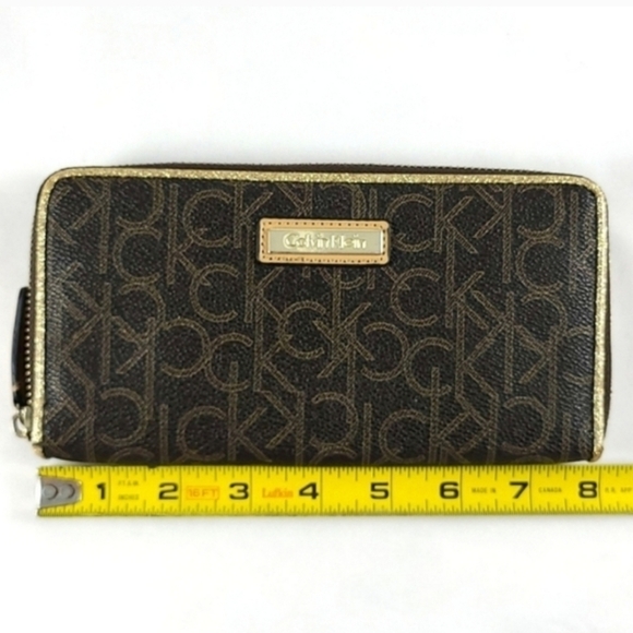 Calvin Klein Monogram Logo Continental Brown Gold Zip Around Wallet - Picture 16 of 16